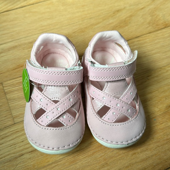 Stride Rite Sneakers - Picture 1 of 3